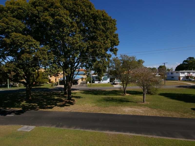 5 Charlotte Avenue, Bongaree QLD 4507