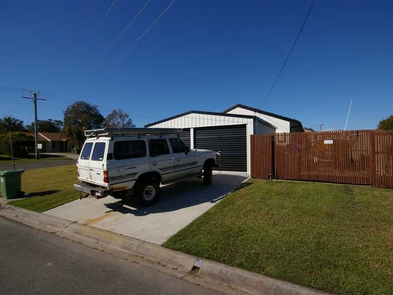45 Hawaii Crescent, Banksia Beach QLD 4507