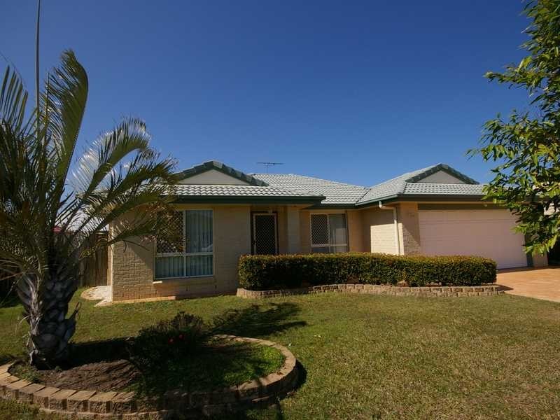 5 Clovelly Place, Sandstone Point QLD 4511