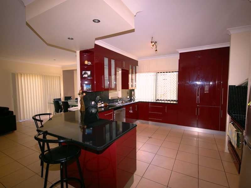 Sandstone Point QLD 4511