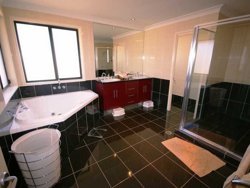 Sandstone Point QLD 4511