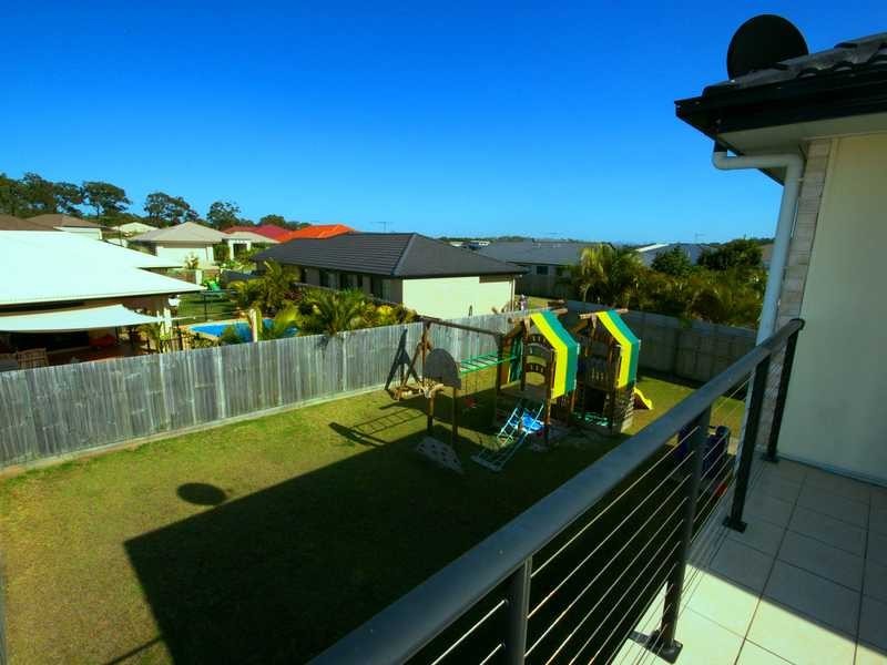 Sandstone Point QLD 4511