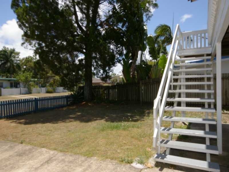 20 Hazell Ave, Banksia Beach QLD 4507