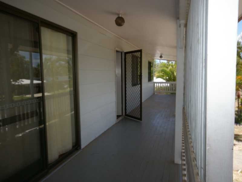 20 Hazell Ave, Banksia Beach QLD 4507