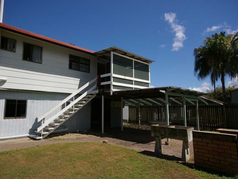 20 Hazell Ave, Banksia Beach QLD 4507