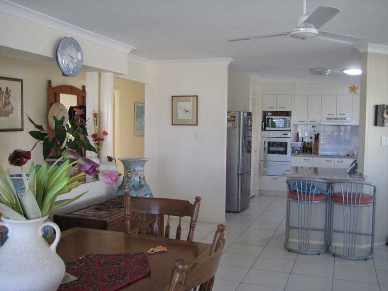 1 Yardarm Court, Banksia Beach QLD 4507
