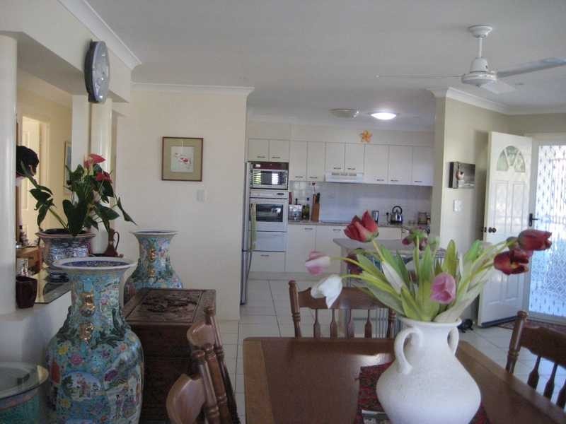 1 Yardarm Court, Banksia Beach QLD 4507