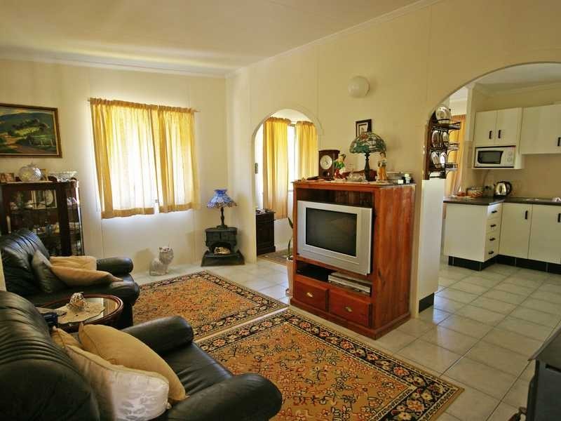 90 Ranald Avenue, Ningi QLD 4511