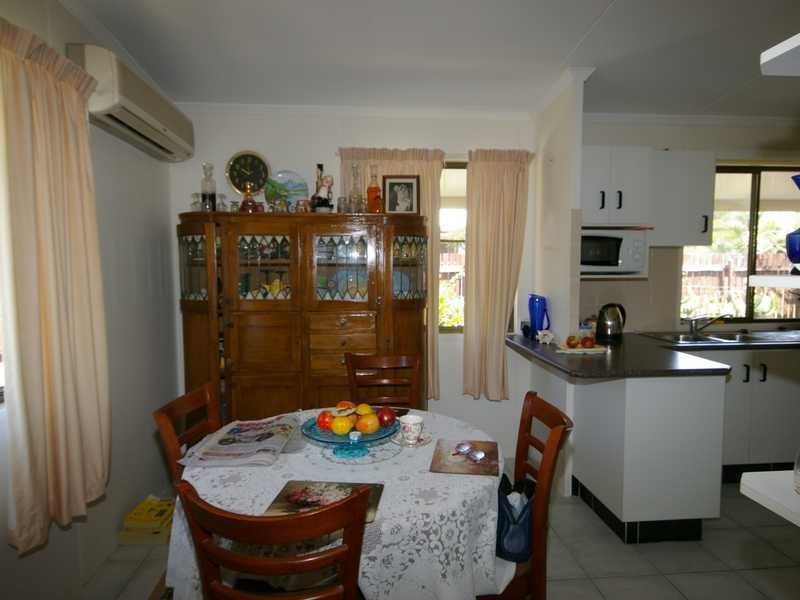 90 Ranald Avenue, Ningi QLD 4511