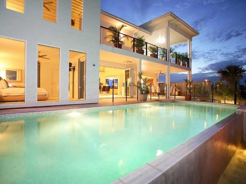 11 Baza Place, Banksia Beach QLD 4507