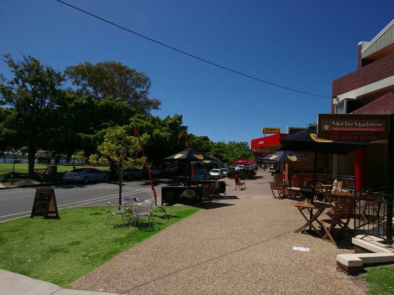 2/15 Toorbul Street, Bongaree QLD 4507