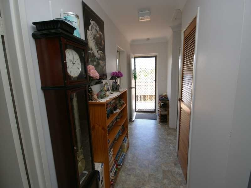 Unit/4/27 Bestman Avenue, Bongaree QLD 4507