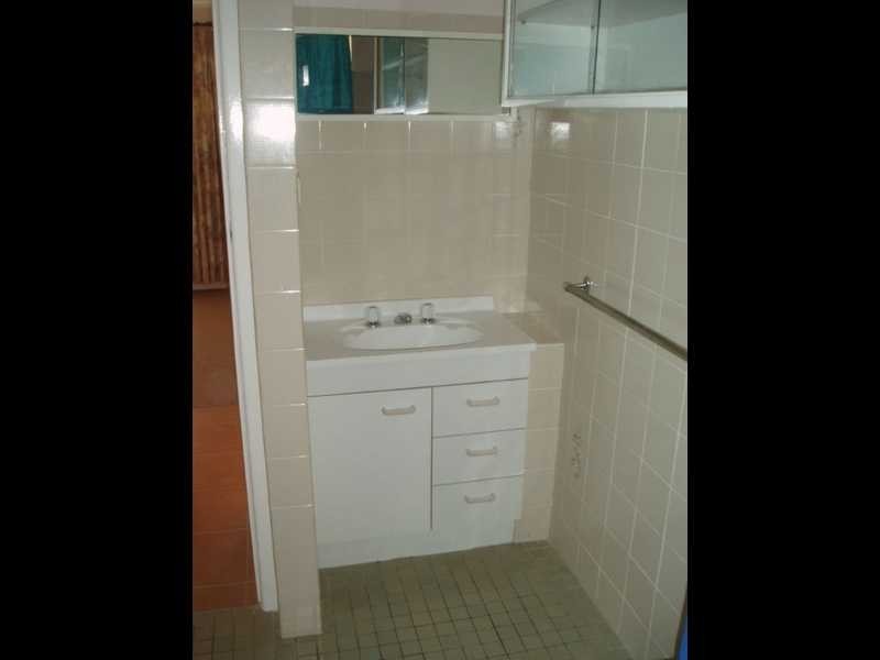 Unit/1/22A Winstone Drive, Bongaree QLD 4507