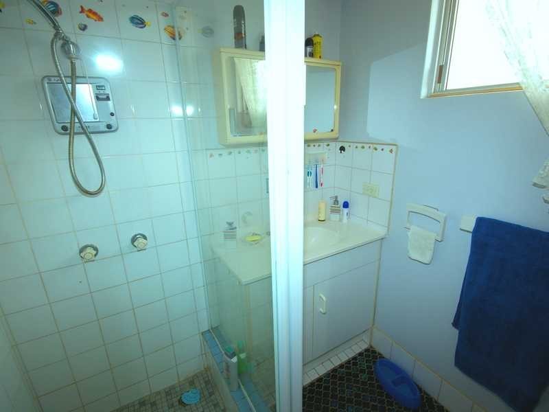 Unit/2/38 Benabrow Avenue, Bongaree QLD 4507