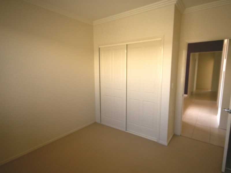 5 Seaeagle Place, Banksia Beach QLD 4507