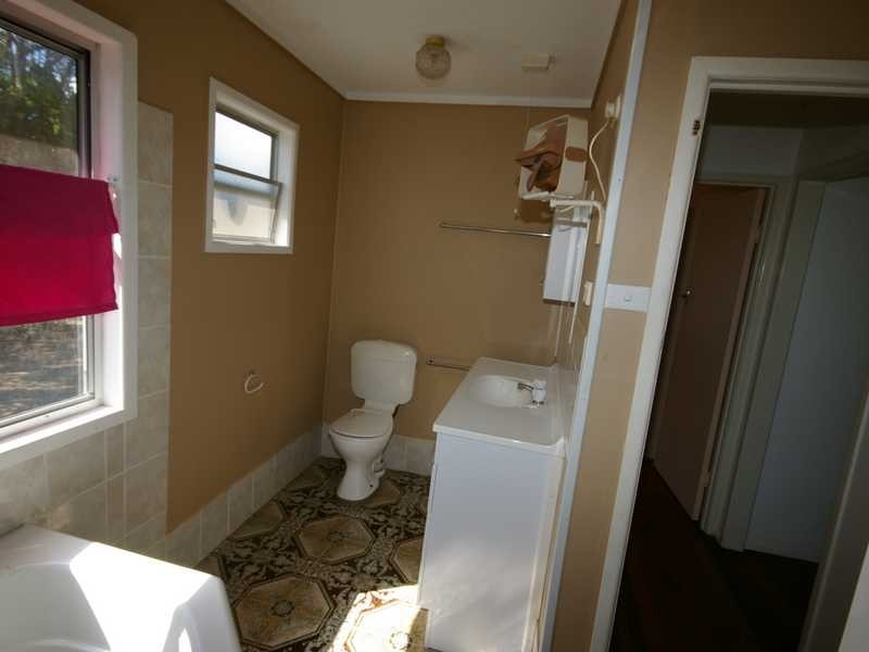 28 Winston Drive, Bongaree QLD 4507