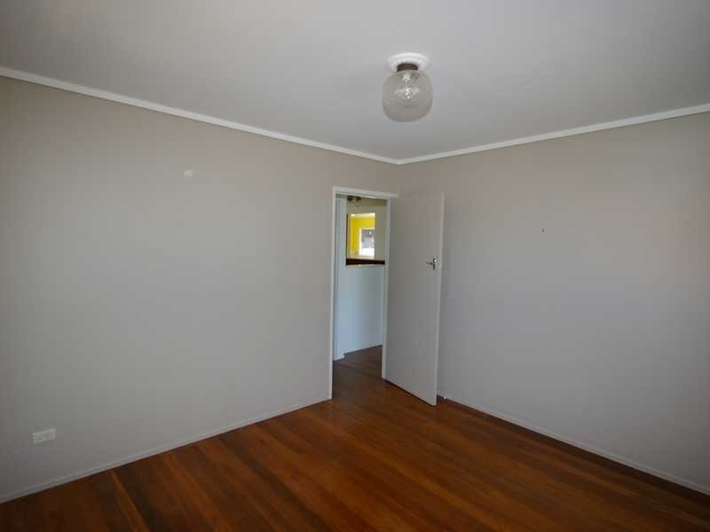 28 Winston Drive, Bongaree QLD 4507