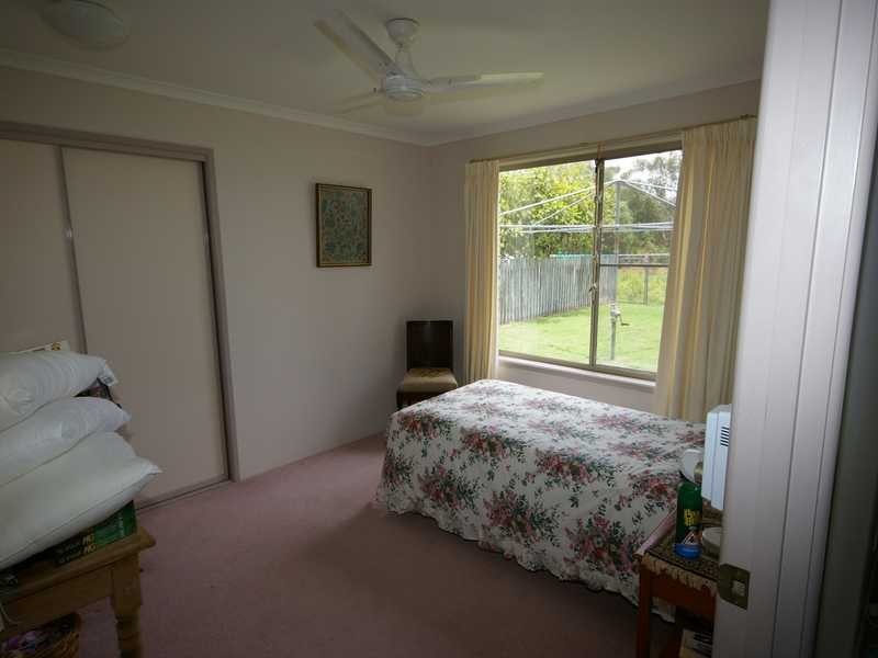 39 Coolgarra Avenue, Bongaree QLD 4507