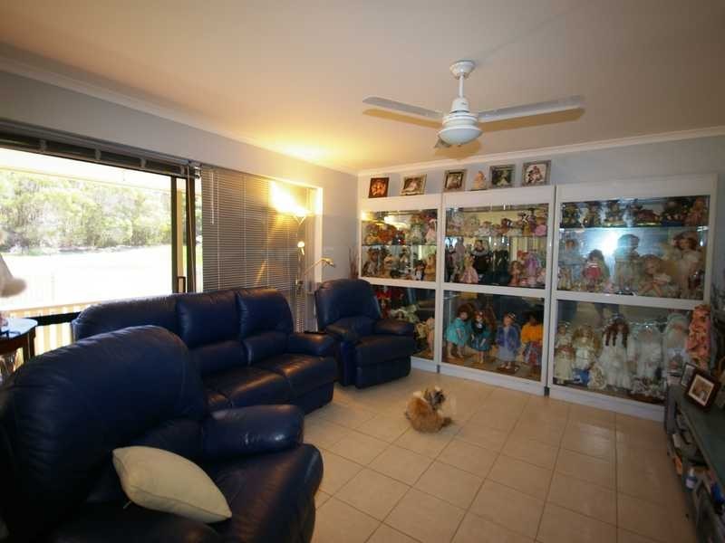 27 Fairway Ave, Woorim QLD 4507