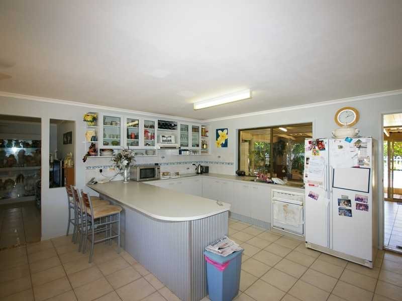 27 Fairway Ave, Woorim QLD 4507