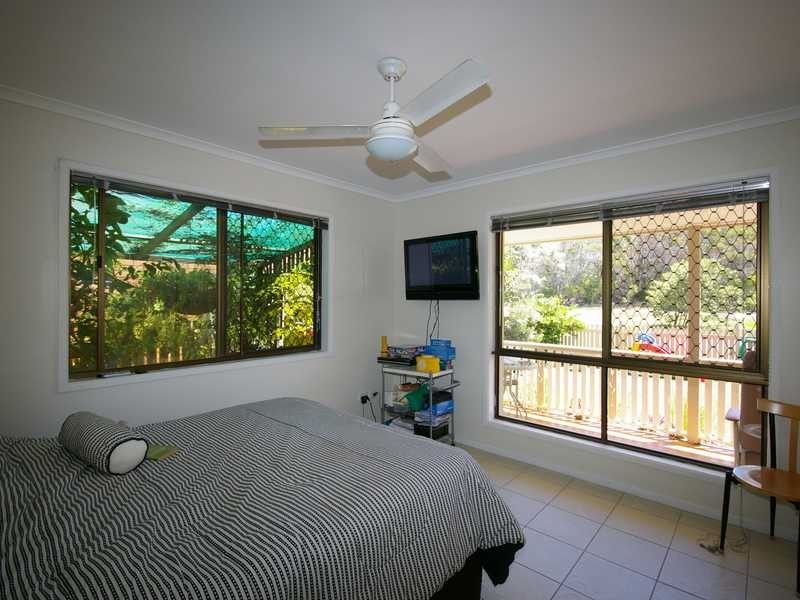27 Fairway Ave, Woorim QLD 4507