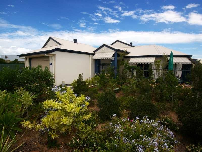 108 Marina Boulevard, Banksia Beach QLD 4507