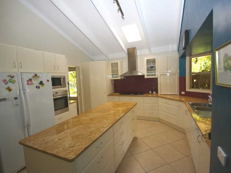 43 Hill Street, Bongaree QLD 4507