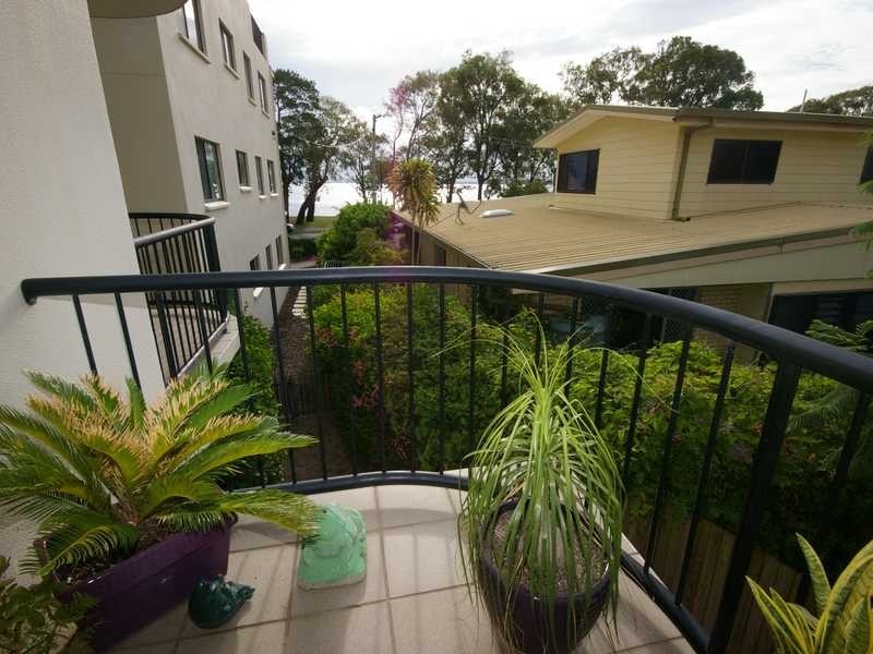 Unit 5/27 South Esplanade, Bongaree QLD 4507