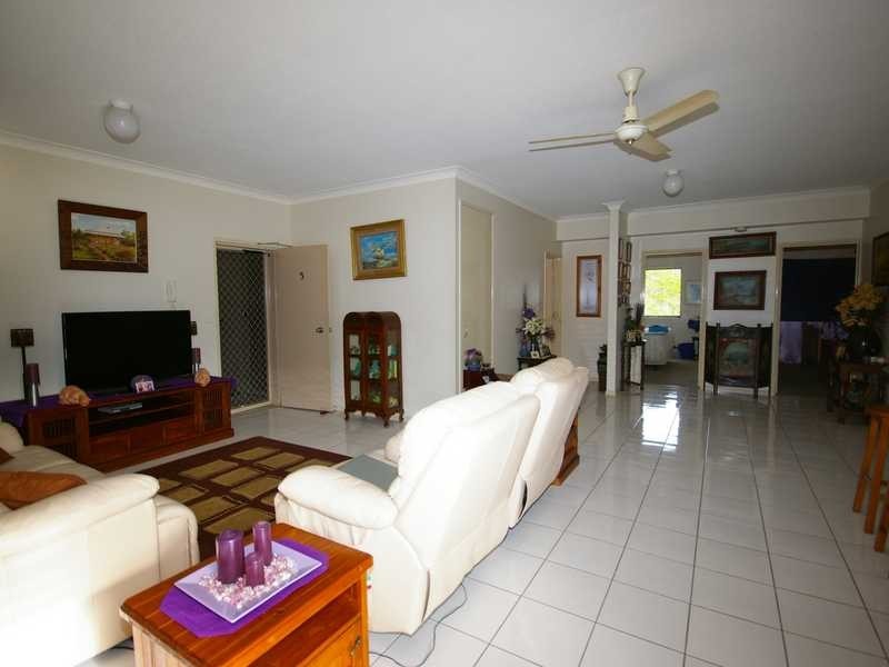 Unit 5/27 South Esplanade, Bongaree QLD 4507