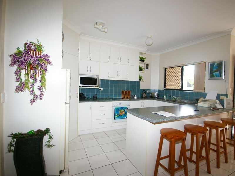 Unit 5/27 South Esplanade, Bongaree QLD 4507