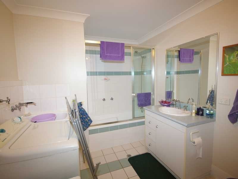 Unit 5/27 South Esplanade, Bongaree QLD 4507