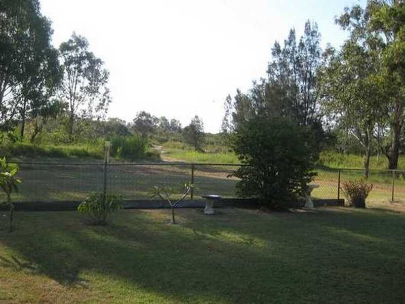 41 Patrick Street, Beachmere QLD 4510
