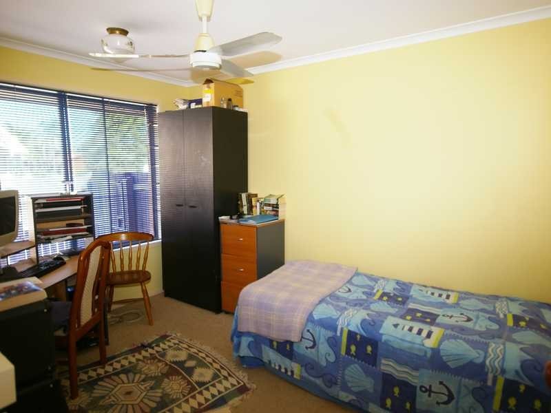 3 Carl Court, Banksia Beach QLD 4507