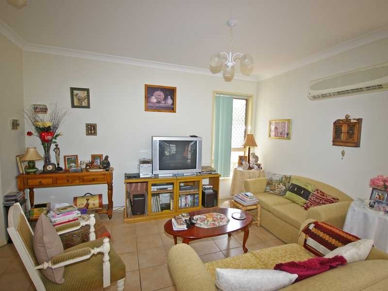 2/12 Fourth Avenue, Bongaree QLD 4507