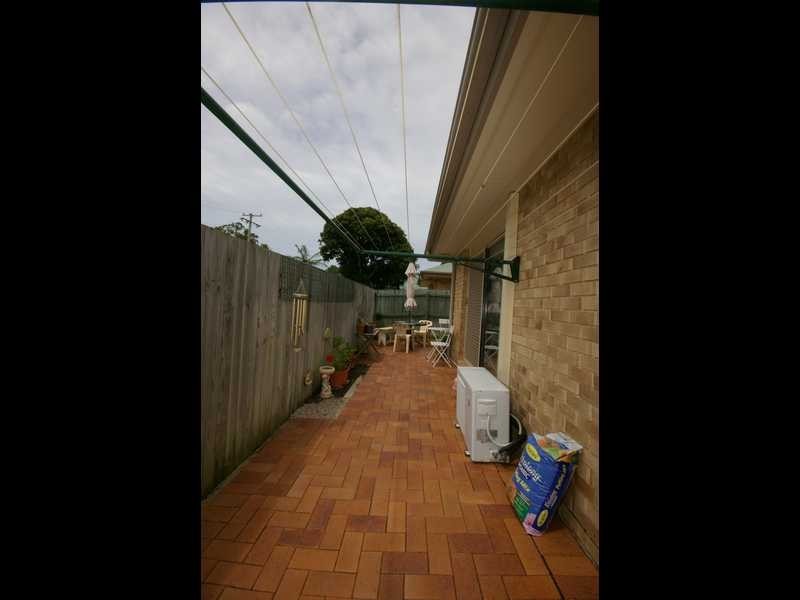 2/12 Fourth Avenue, Bongaree QLD 4507