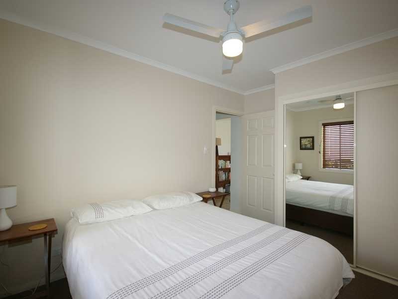 16 Scarborough Court, Sandstone Point QLD 4511