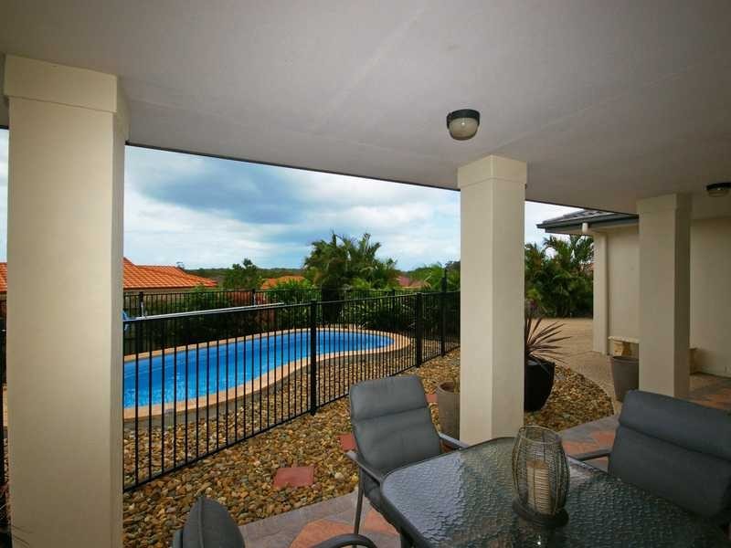 16 Scarborough Court, Sandstone Point QLD 4511