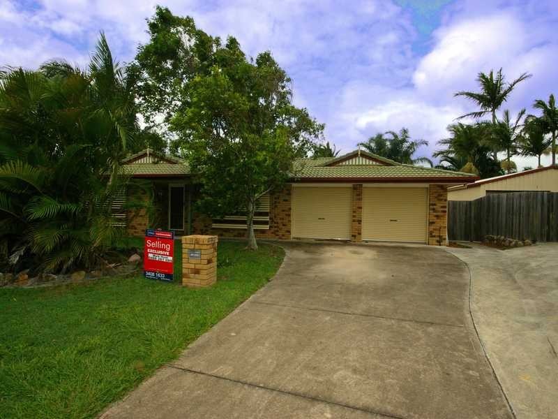 15 Salmon Place, Sandstone Point QLD 4511