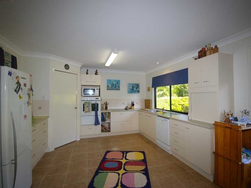 1 Peel Road, Ningi QLD 4511