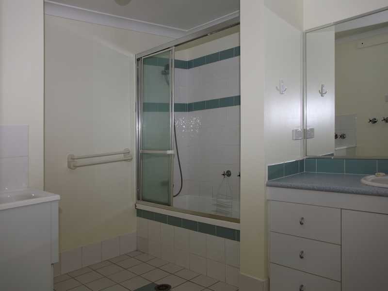 11/27 South Esplanade, Bongaree QLD 4507