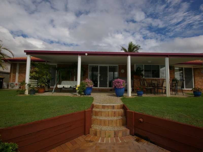 13 Carl Court, Banksia Beach QLD 4507