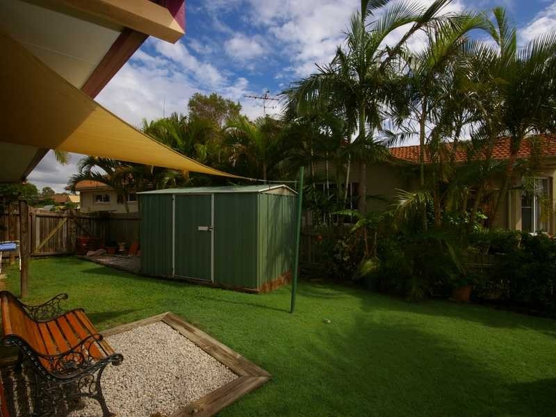 13 Carl Court, Banksia Beach QLD 4507