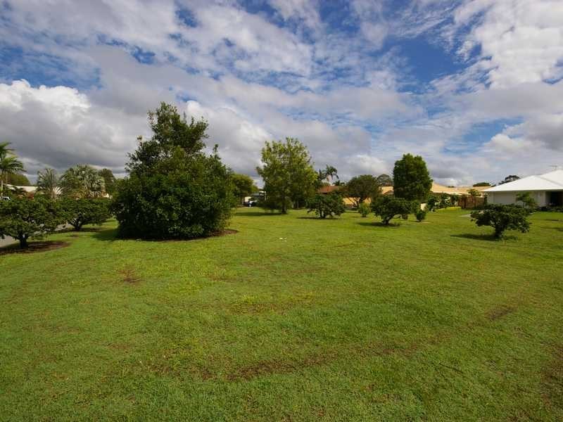 13 Carl Court, Banksia Beach QLD 4507