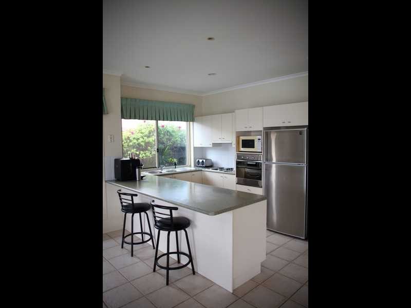 10 Pacific Drive, Banksia Beach QLD 4507
