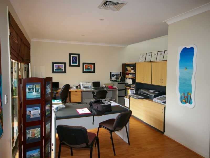 1/74 Marina Boulevard, Banksia Beach QLD 4507