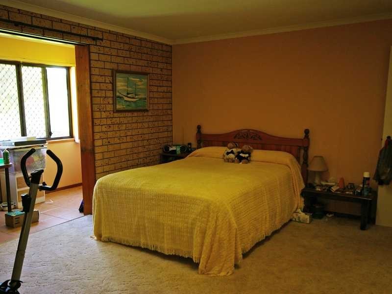 15 Riversleigh Road, Beachmere QLD 4510
