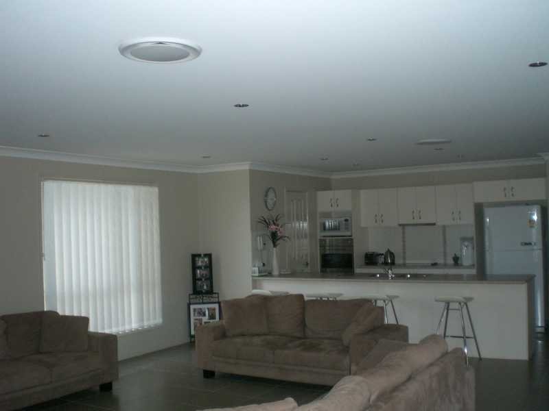 5 Raptor Parade, Banksia Beach QLD 4507