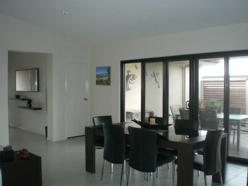 23 Raptor Parade, Banksia Beach QLD 4507