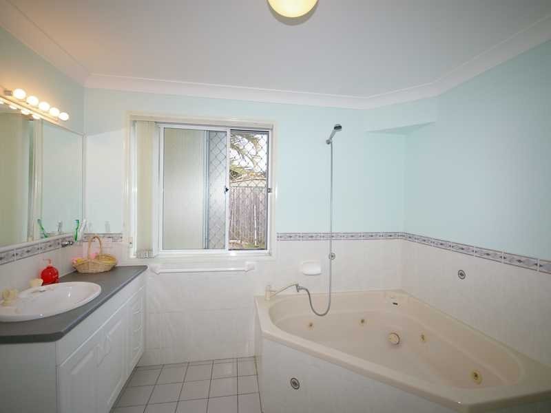 3 Pacific Drive, Banksia Beach QLD 4507