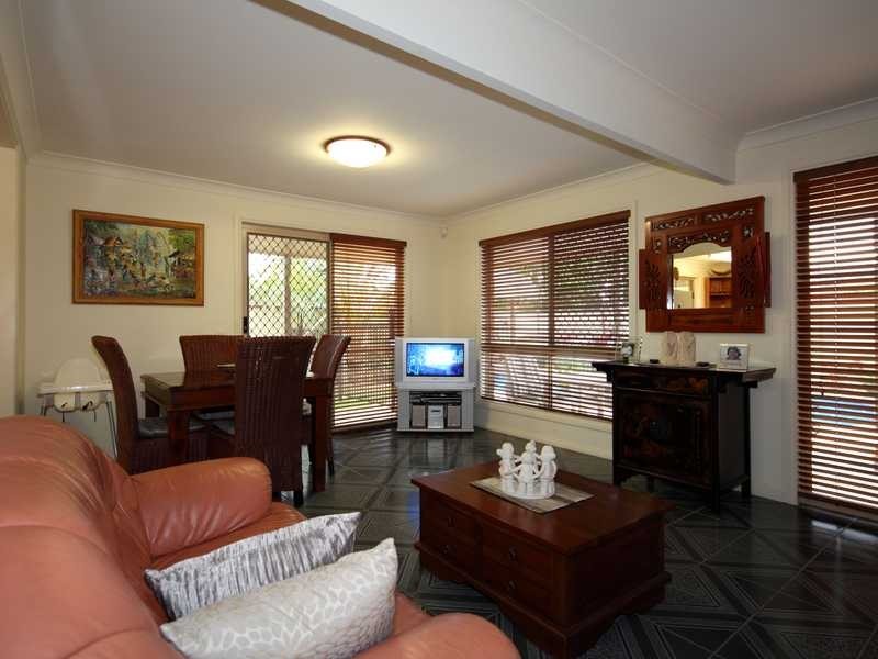 15 Jacaranda Drive, Bongaree QLD 4507